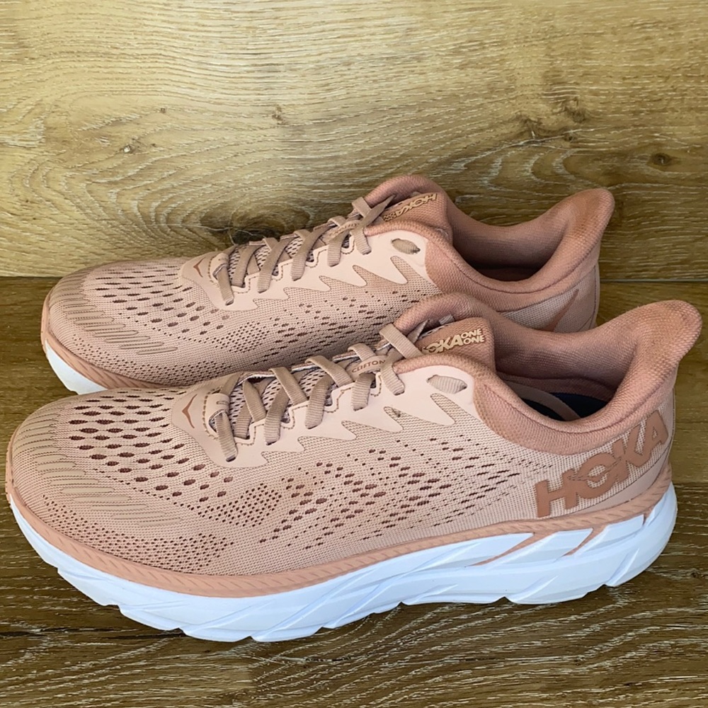 Hoka One One Clifton 7 Size 9.5